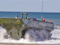 美军新型ACV两栖轮式装甲车故障频频