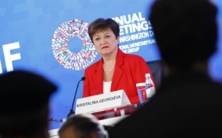 IMF总裁格奥尔基耶娃警告世界经济面临“艰难的一年”
